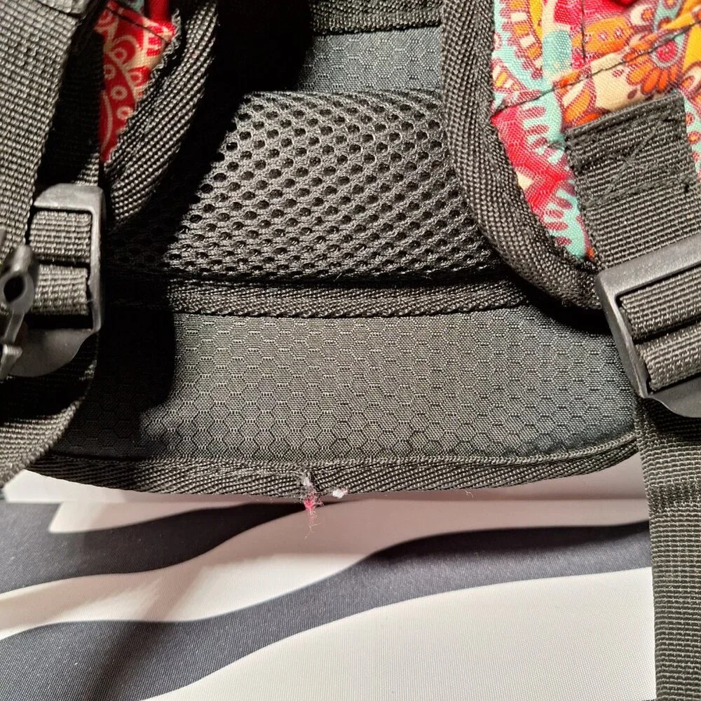 Vibedration Hydration Backpack w/o bladder -turquoise/orange pattern - Used